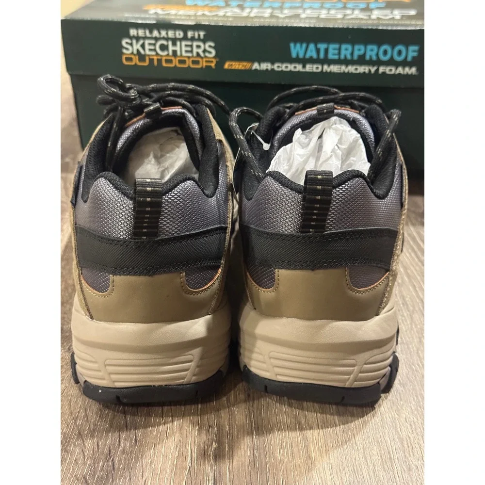 Skechers relaxed fit